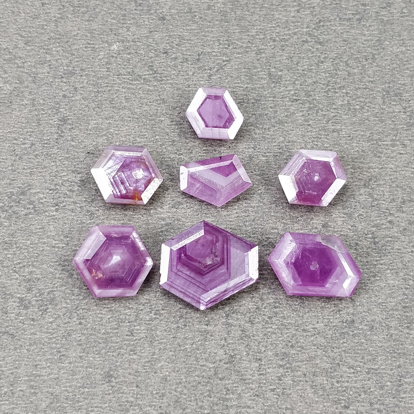 Sapphire Gemstone Normal Cut : 28.15cts Natural Untreated Raspberry Pink Sapphire Hexagon Shape 9.5*8mm - 15*13.5mm 7pcs