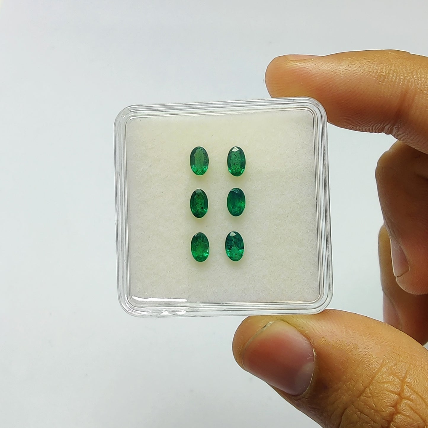 Emerald Gemstone Normal Cut : 1.50cts Natural Untreated Unheated Green Emerald Oval Shape 5*3mm 6pcs Set