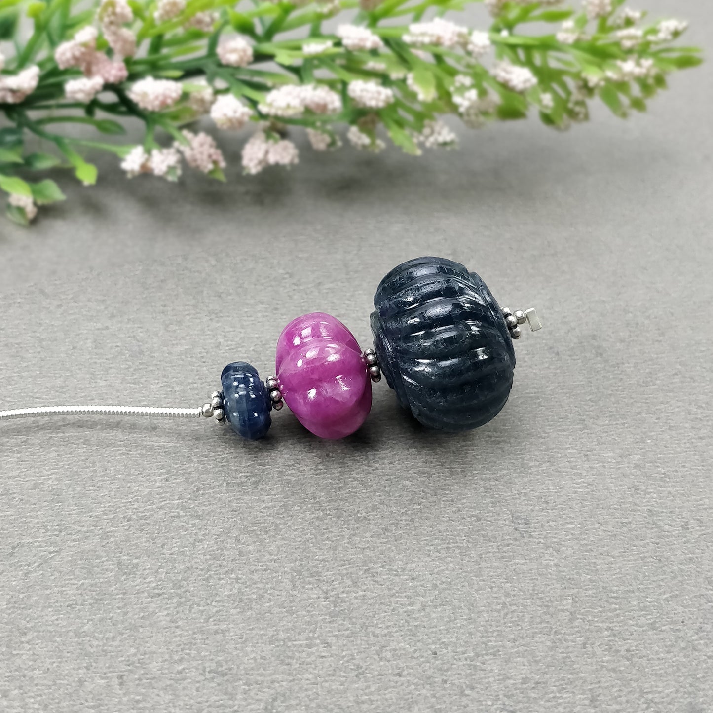 Sapphire And Ruby Gemstone Carving Loose Beads : 93.30cts Natural Untreated Red Ruby Hand Carved Melon Beads 9mm - 20.5mm