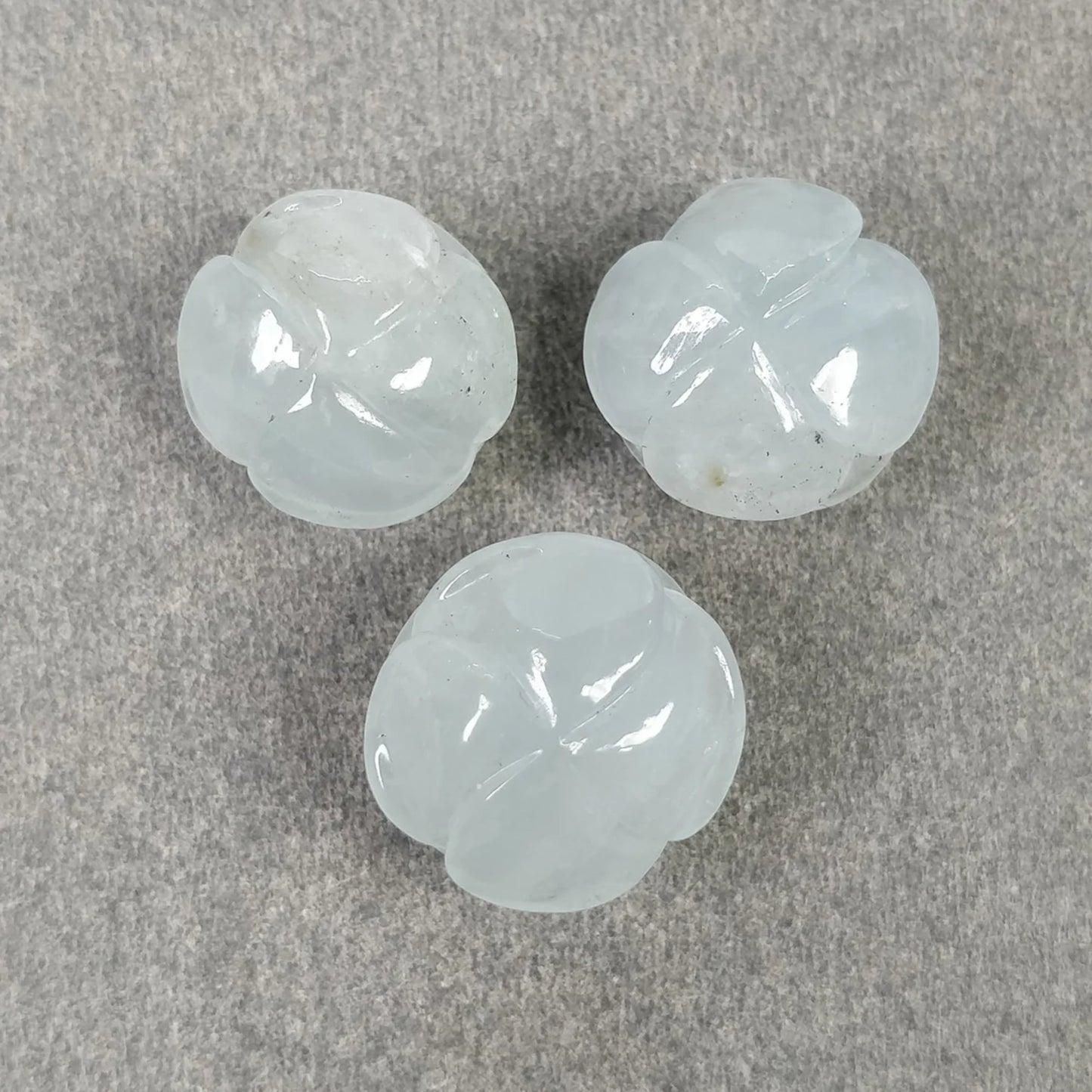 Milky AQUAMARINE Gemstone Carving : 48.90cts Natural Untreated Blue Aqua Hand Carved FLOWER 15mm - 16mm 3pcs