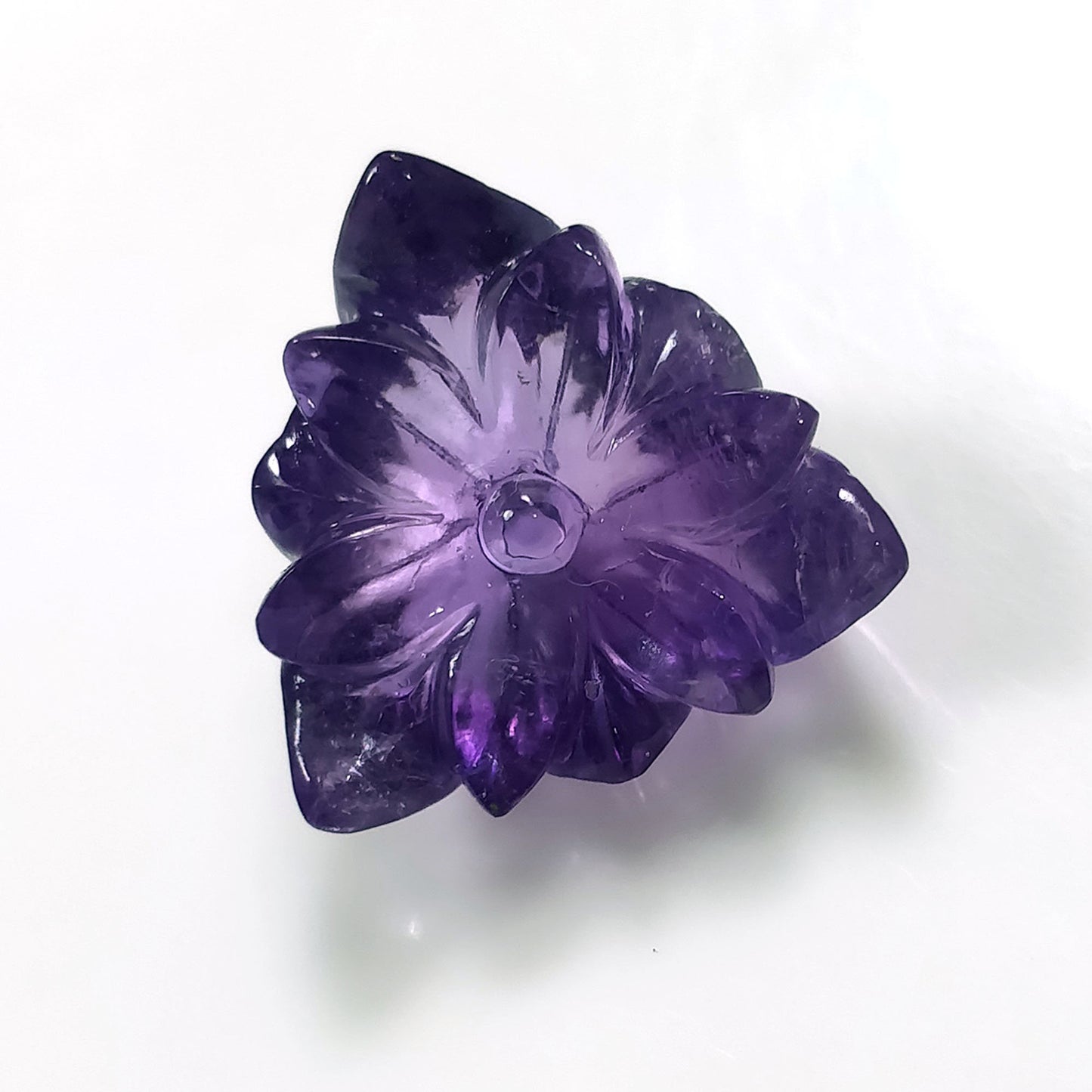 Purple AMETHYST Gemstone Carving : 12.95cts Natural Untreated Amethyst Hand Carved FLOWER 17mm*9.5(h) (With Video)