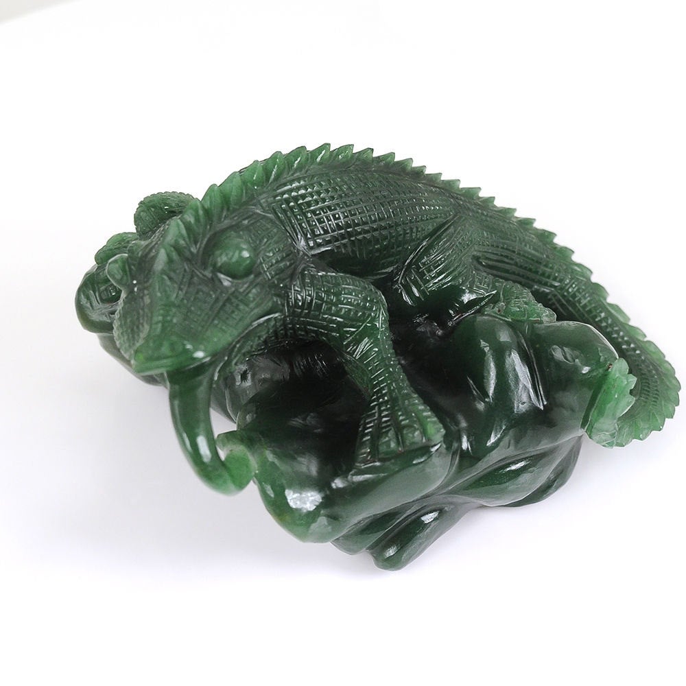 Gemstone Sculpture Aventurine : Limited Original Green Aventurine Quartzite Wild Chameleon Figurine Sculpture Hand Carved